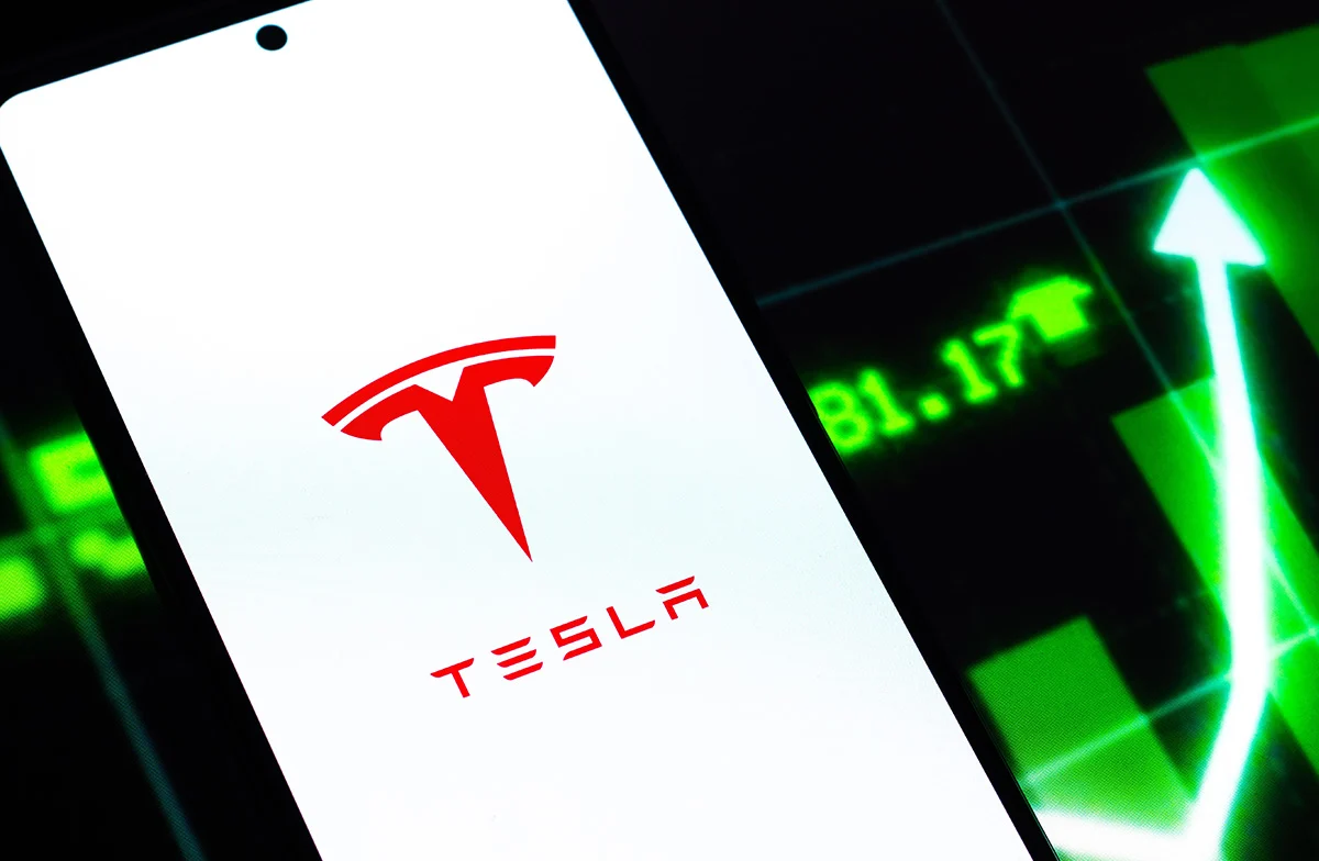 Tesla (TSLA) Stock: Musk Reveals AI5 Chip Nearly Ready for Production