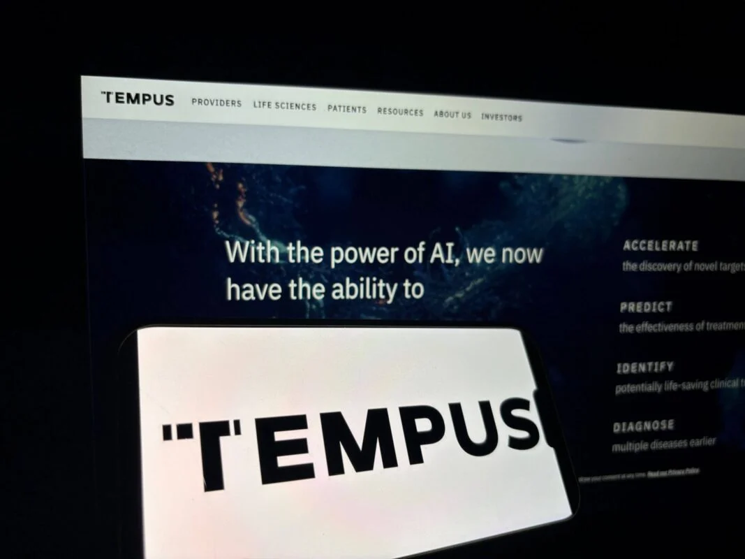 Tempus AI (TEM) Faces Analyst Downgrades Amid $37M Insider Share Dump