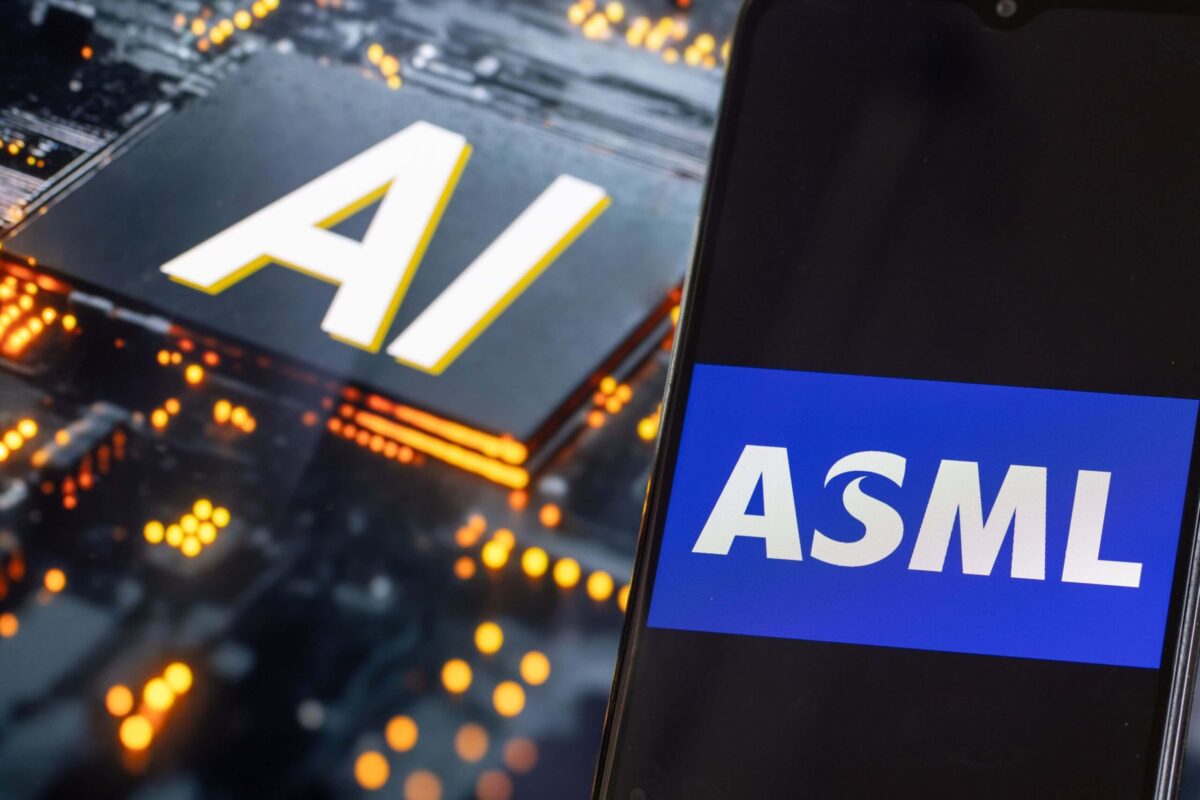 ASML (ASML) Unveils Production-Ready High-NA EUV Technology for Next-Gen Chip Manufacturing