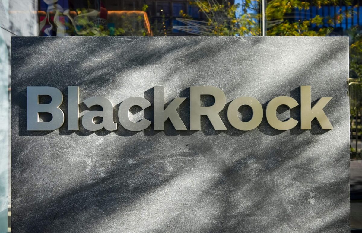 BlackRock (BLK) Stock: Asset Manager Takes Aim at Invesco’s Nasdaq 100 ETF Empire