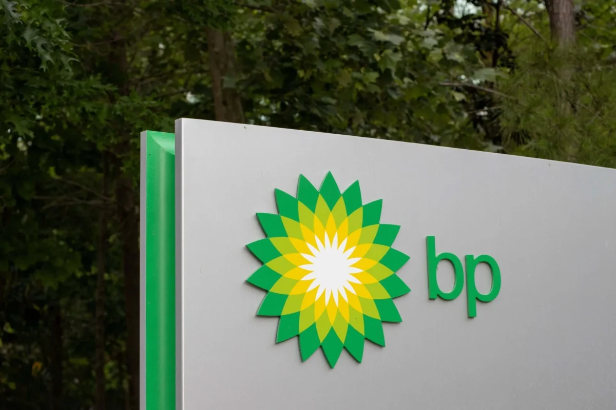 BP (BP) Stock Plunges Following Abrupt Chairman Dismissal Over Misconduct Allegations