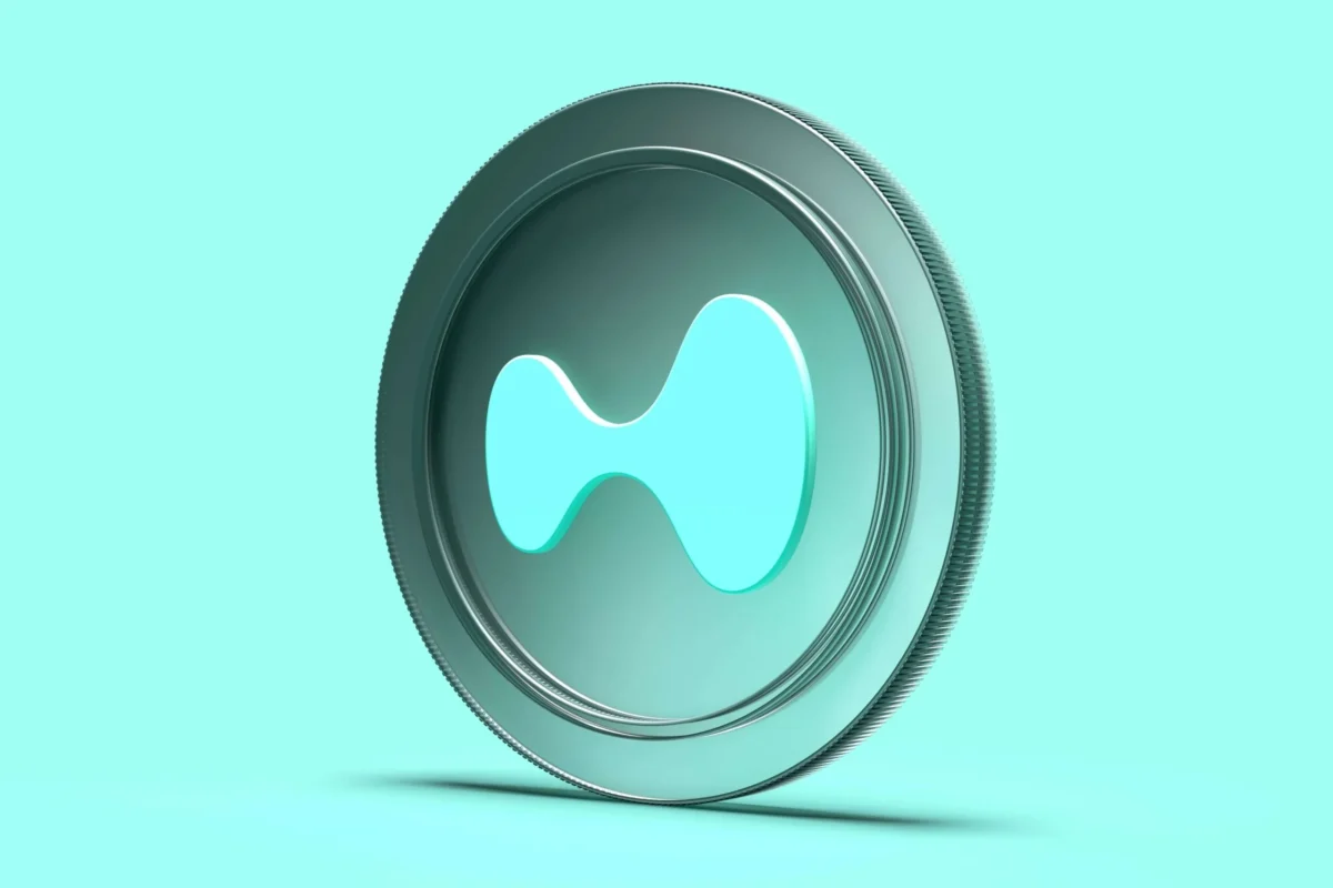 Bitwise and Grayscale Battle to Launch Hyperliquid (HYPE) ETFs