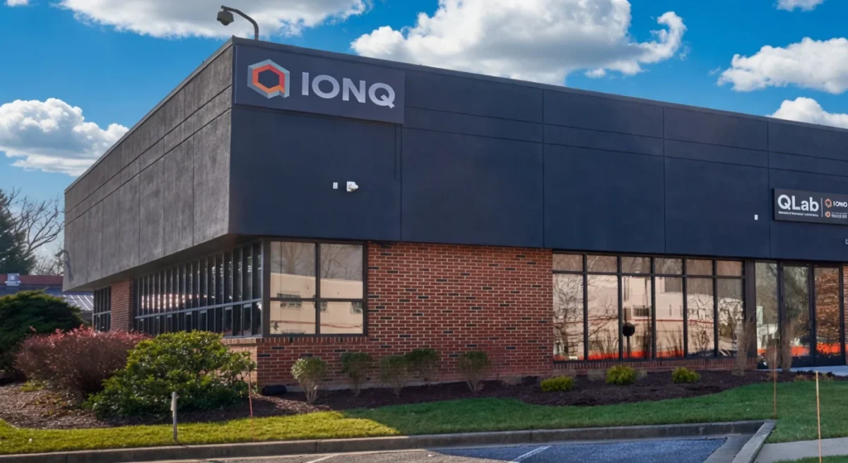 IonQ (IONQ) Stock Climbs Despite Being Excluded from $2B Federal Quantum Initiative