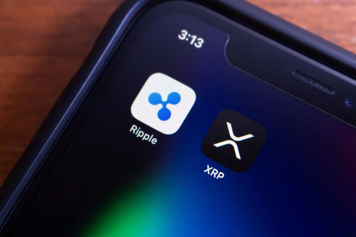 Chris Larsen’s $3.5B XRP Holdings See Fresh On-Chain Movement