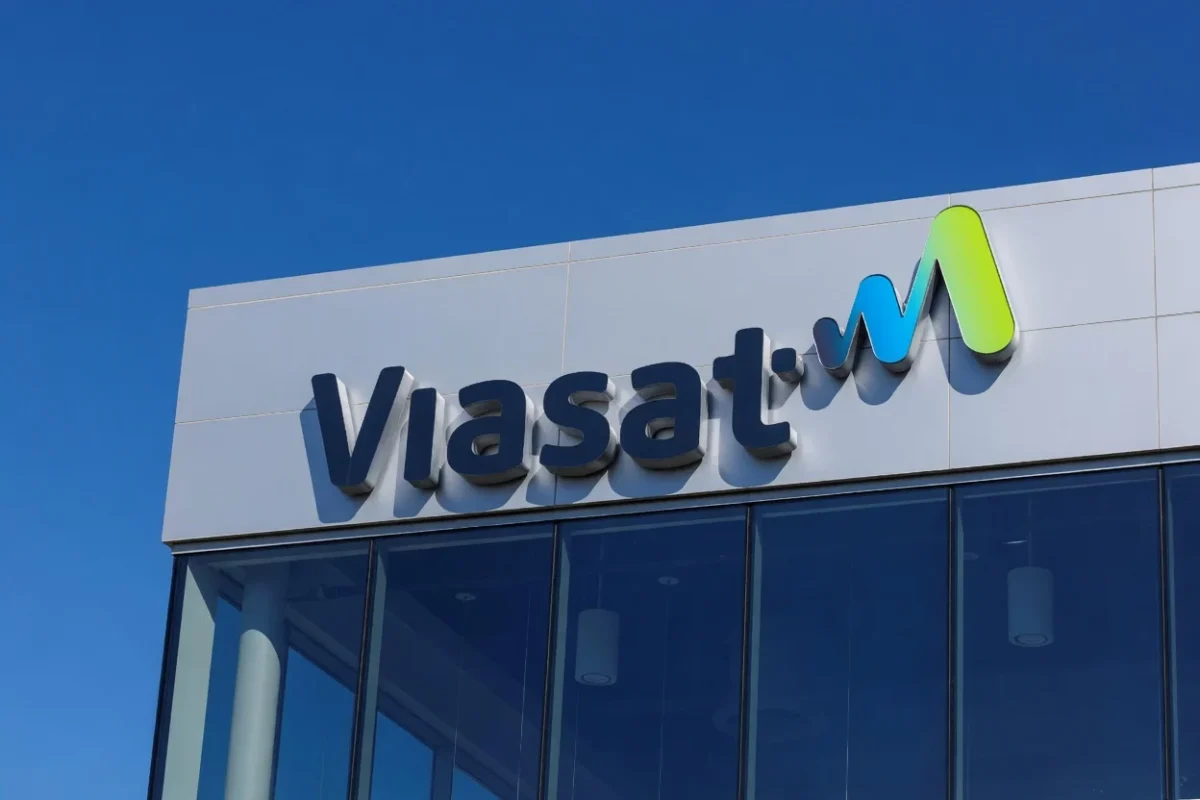 Viasat (VSAT) Stock Tumbles 9% Post-Earnings Despite 846% Annual Surge