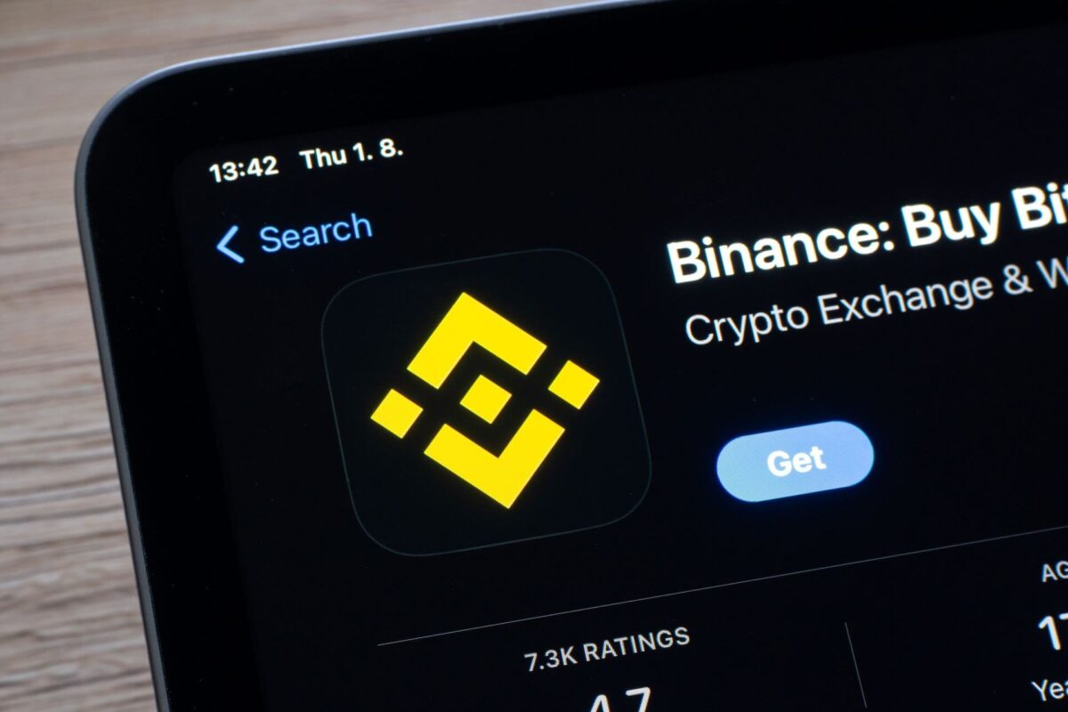 Binance Risks EU-Wide Shutdown as Greek Regulator Prepares License Denial