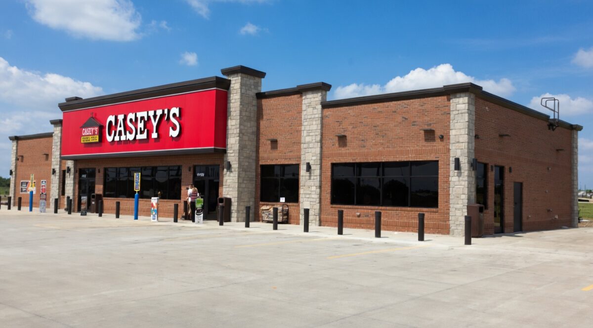 Casey’s General Stores (CASY) Stock Soars 15% on Exceptional Fourth Quarter Performance
