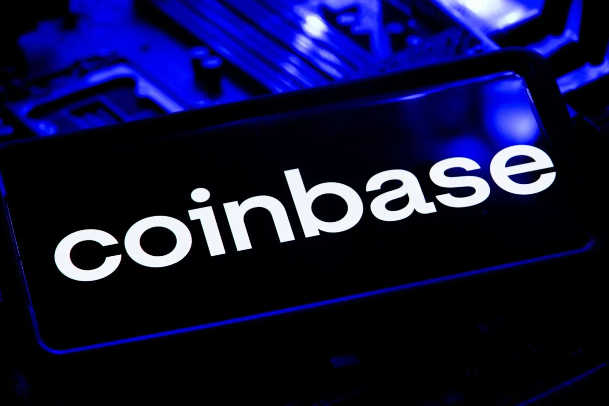 Coinbase (COIN) Stock Plunges 7% Despite Bank of America’s Bullish $218 Price Target