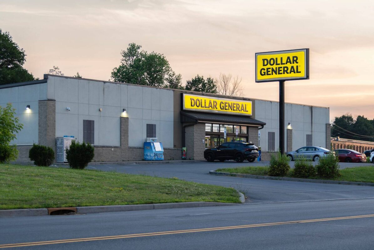 Dollar General (DG) Stock Surges Nearly 5% on Strong Q1 Results and Raised Guidance