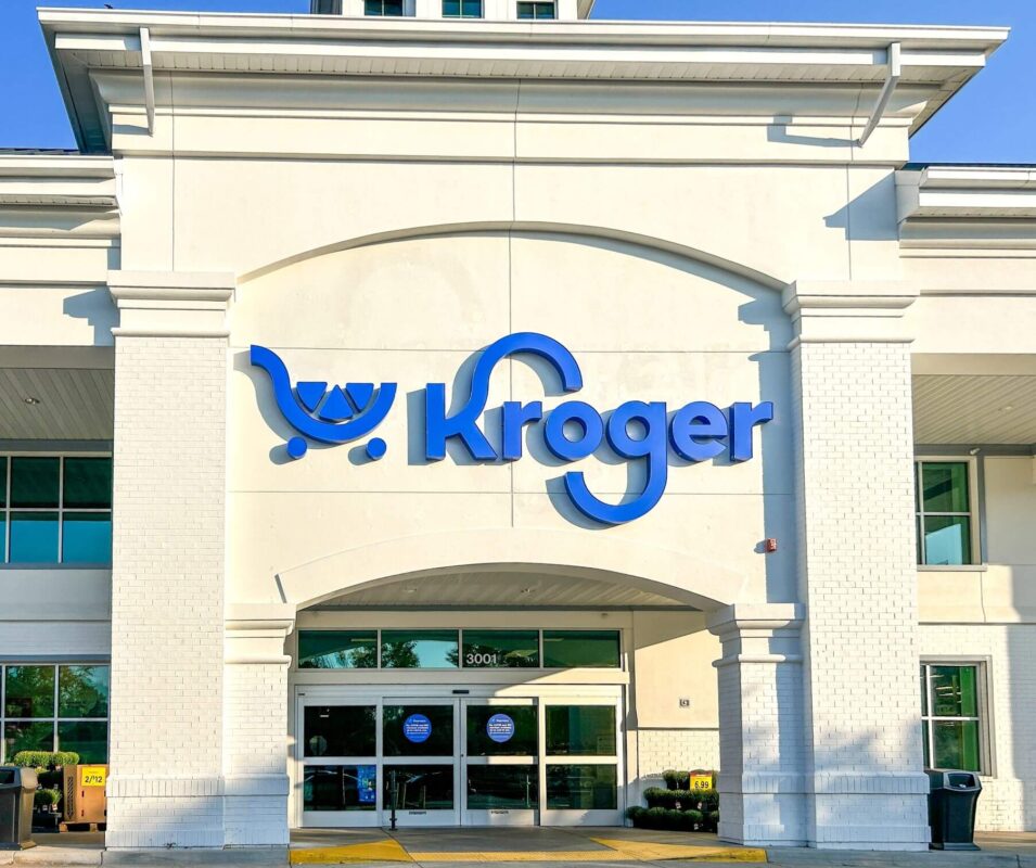 Kroger (KR) Stock Plunges 7% Despite Revenue Beat on Marginal EPS Shortfall