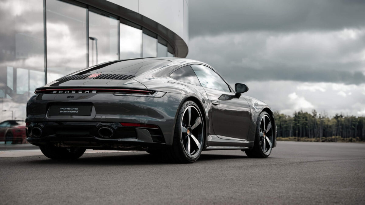 Goldman Sachs Elevates Porsche (P911) Stock Rating with €59 Price Target