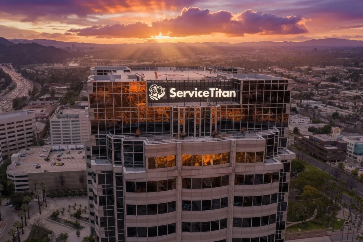 ServiceTitan (TTAN) Stock Drops 3.8% Following Chief Accounting Officer’s Share Sale