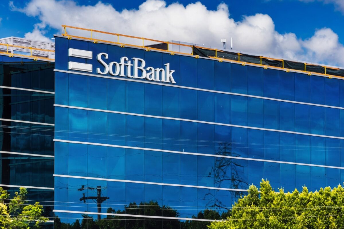 SoftBank (SFTBY) Stock: OpenAI Partnership Unveils AI Cybersecurity Solution for Japan