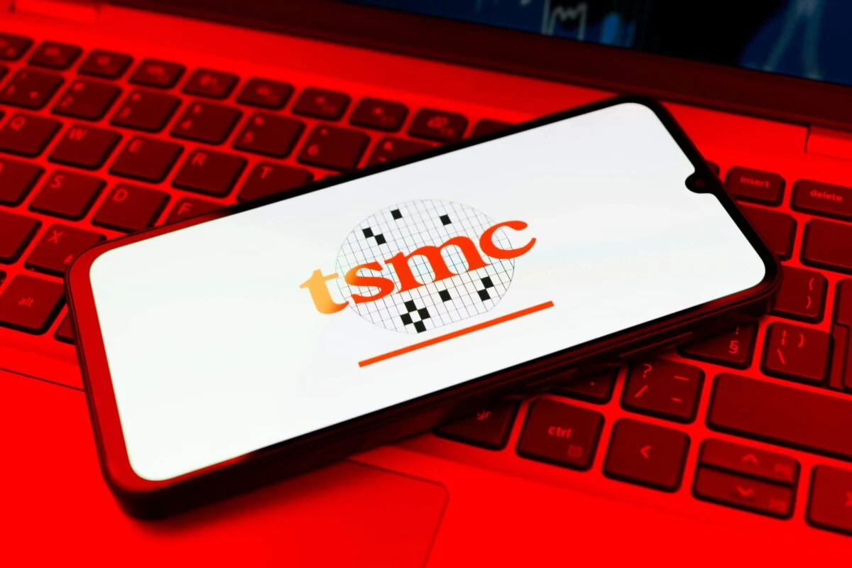 Taiwan Semiconductor (TSM) Stock Dips Despite Recording $13.19B in May Revenue