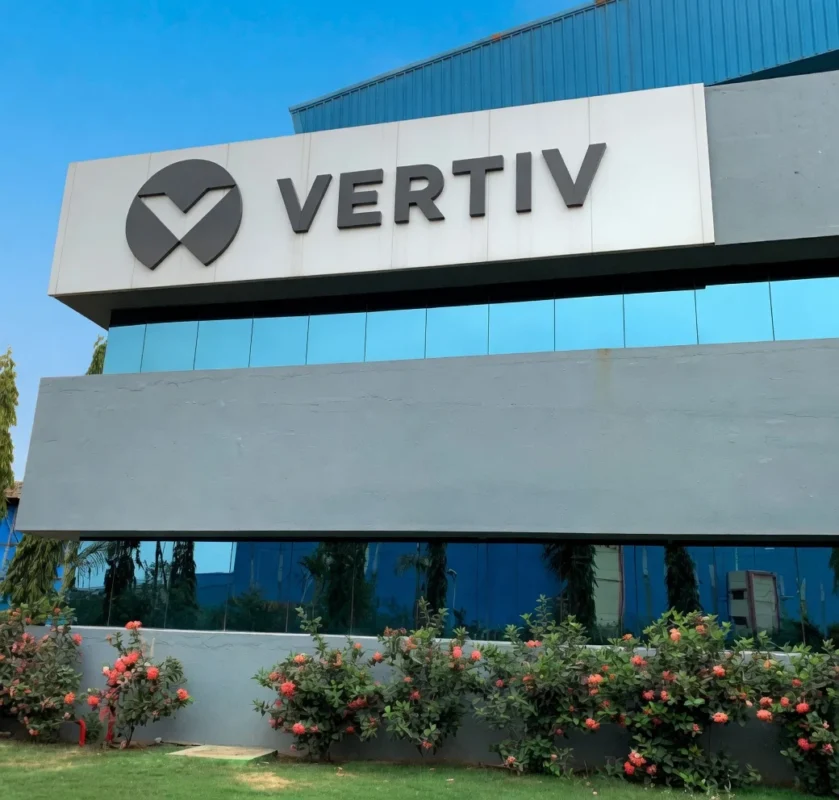 Vertiv (VRT) Stock Soars 84% as Institutions Pile In: What’s Behind the Rally?