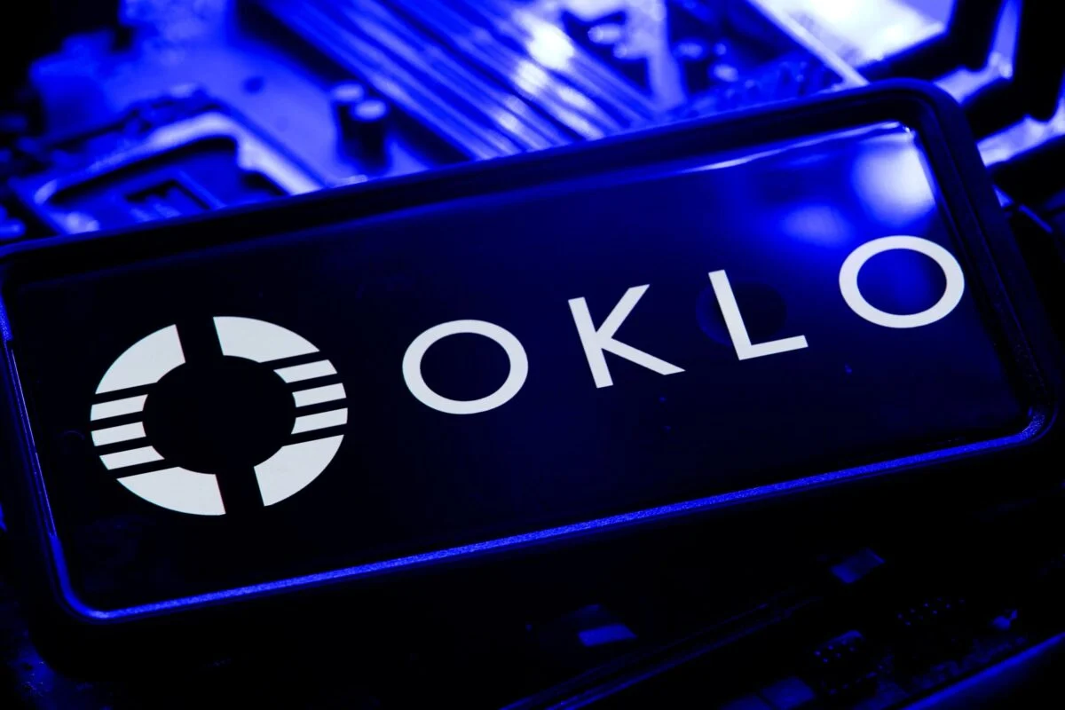 Oklo (OKLO) Stock Surges 5% Following Federal Safety Approval for Aurora Reactor