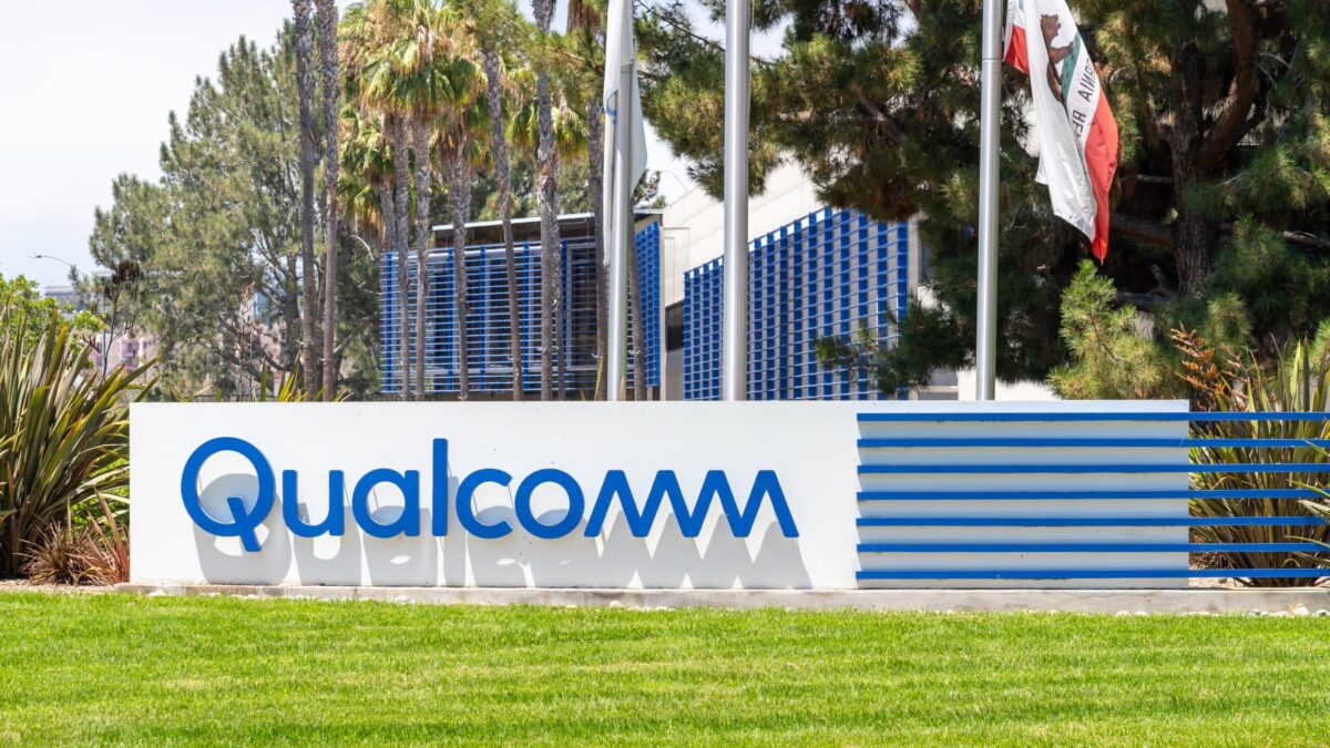 Qualcomm (QCOM) Stock Drops 8% Amid ByteDance Chip Partnership Discussions