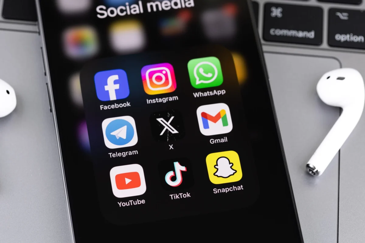 United Kingdom Implements Social Media Age Restriction: No Access for Under-16s by 2027