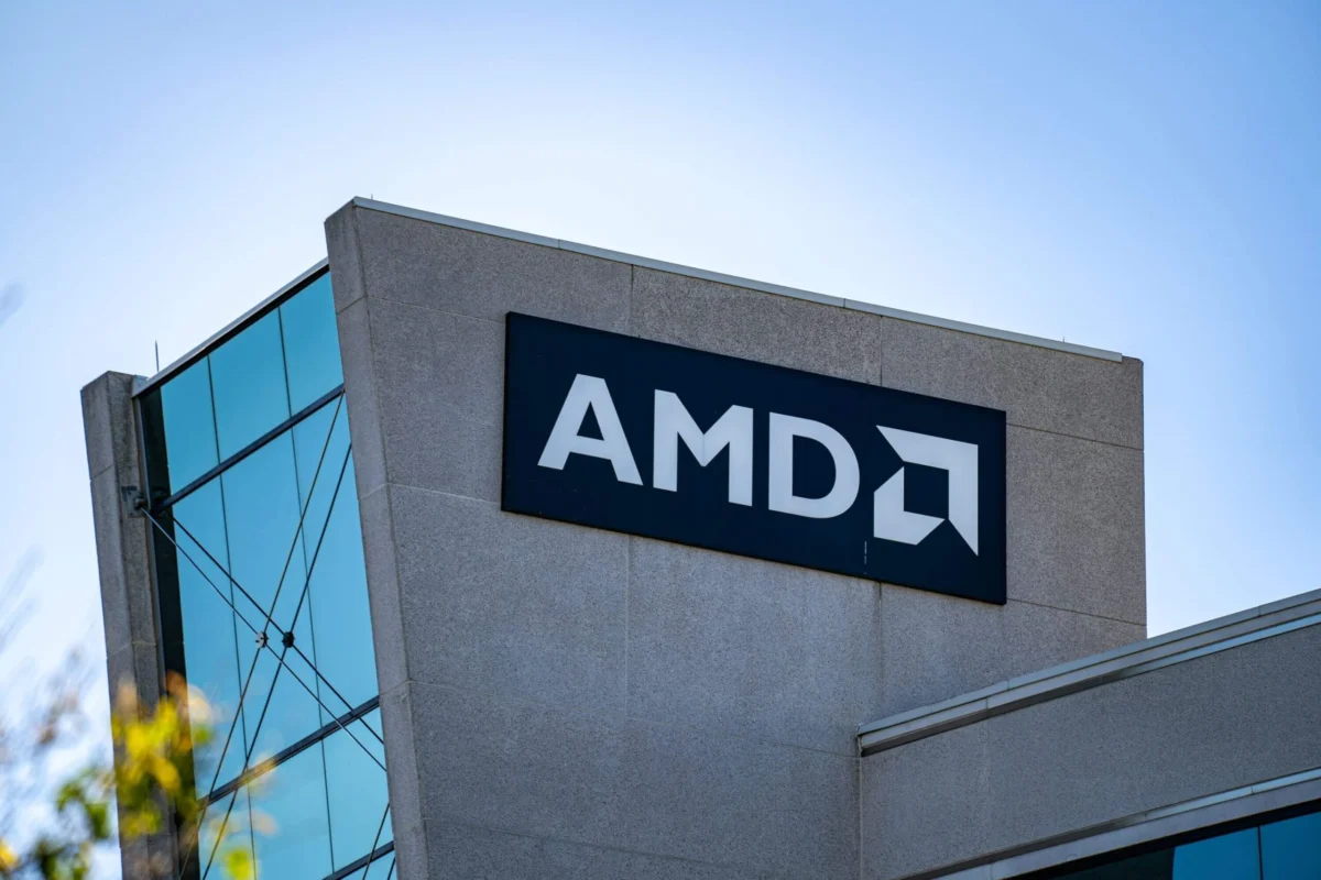 Advanced Micro Devices (AMD) Stock Climbs 4.6% as Analysts Set Record Price Targets