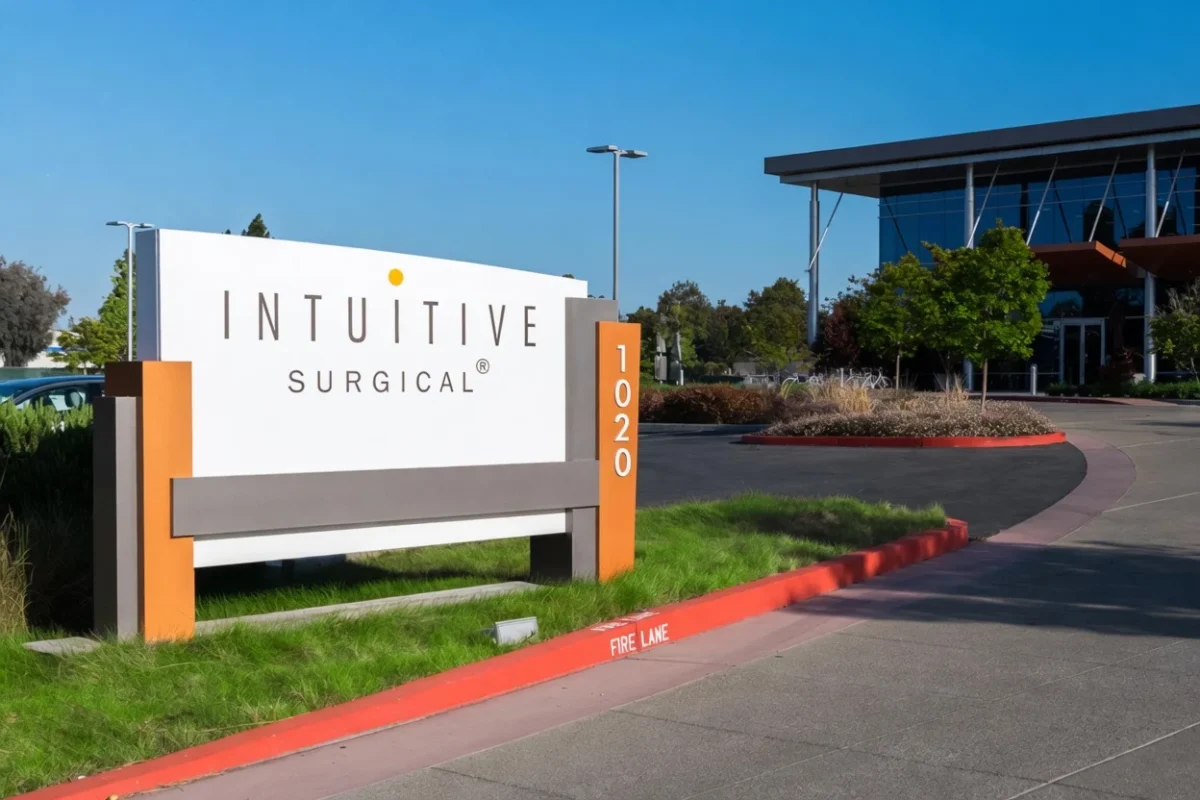 Intuitive Surgical (ISRG) Stock Plunges 10% Despite Earnings Beat — Time to Buy the Dip?