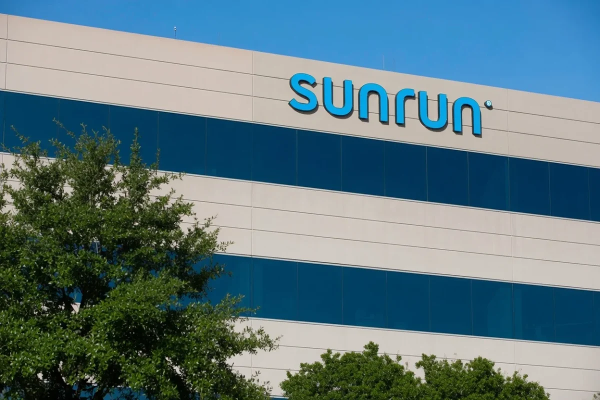 Sunrun (RUN) Stock Jumps 3% on AI Data Center Initiative Using Home Solar Networks